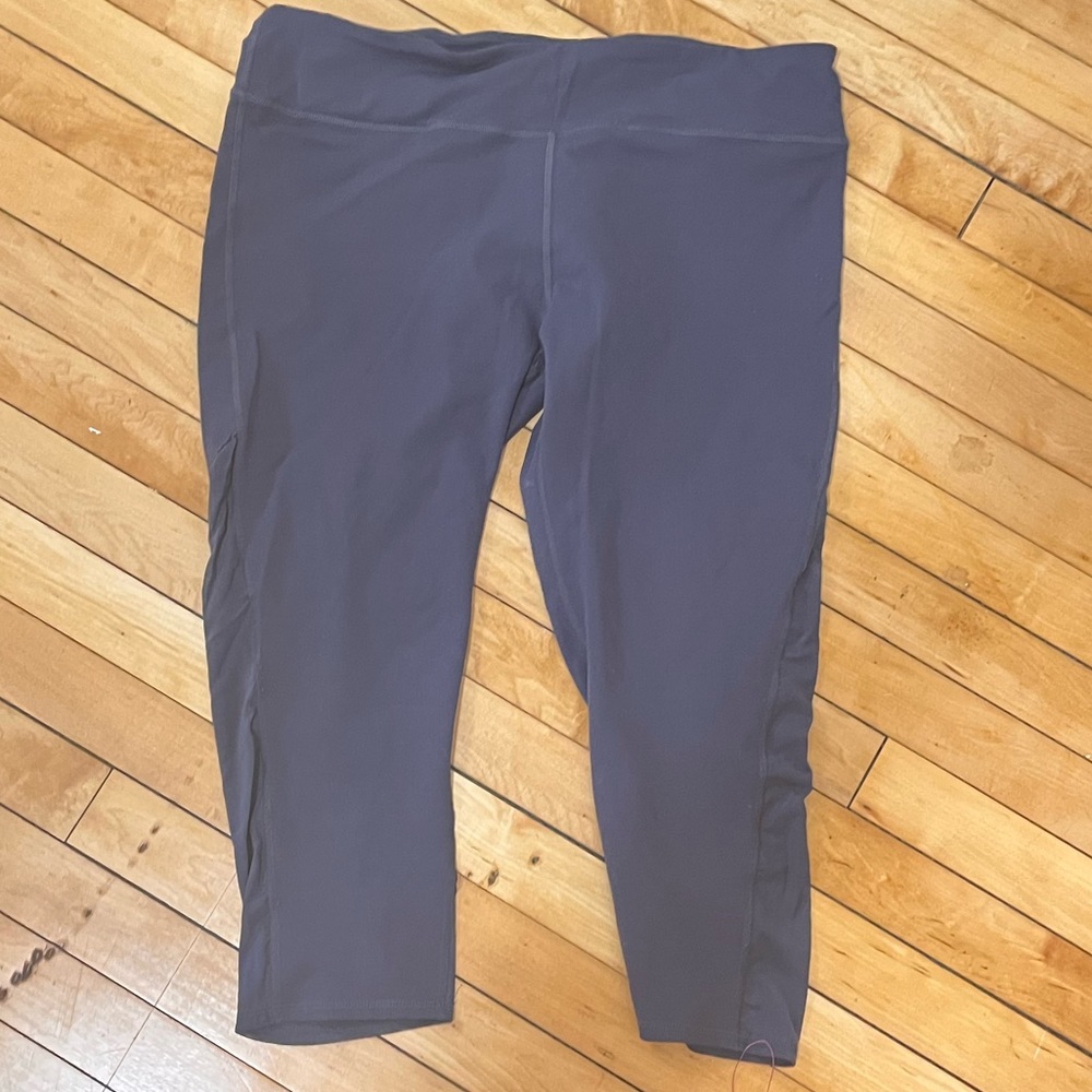Grey Fabletics Leggings